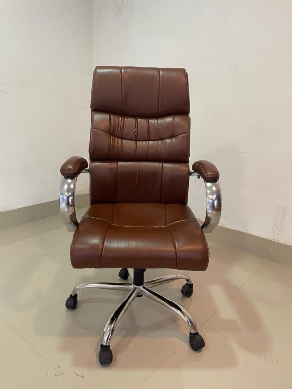 Boss Chair - Image 3