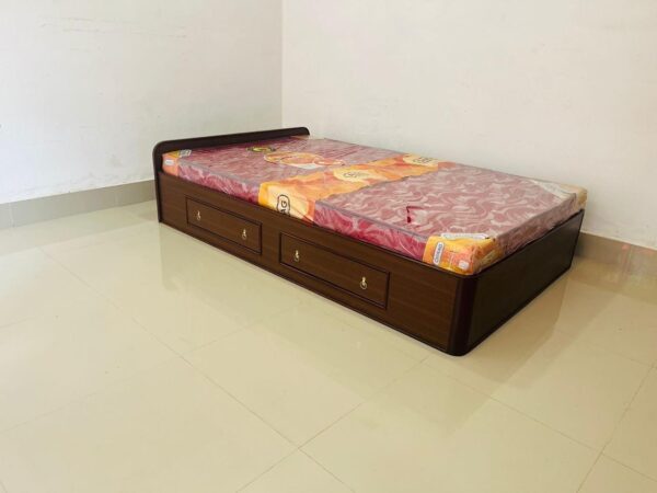 Low bed with head - Image 4