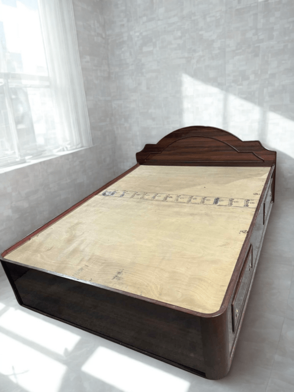 Simple Bed Q2 Quality