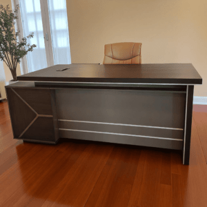 L Shaped VIP Executive Table 6’x 2.5 ft