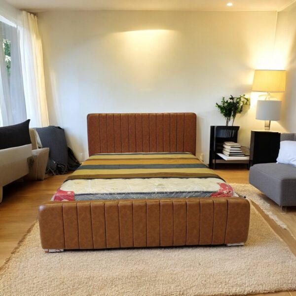 PU leather-made Kingsize Bed - Image 2